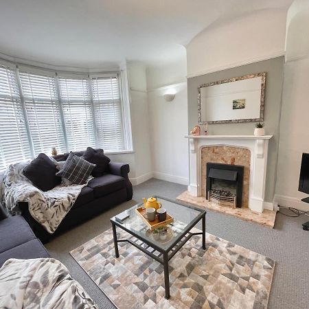 Portsmouth 3 Bedroom Getaway, Sleeps 6 Eksteriør billede