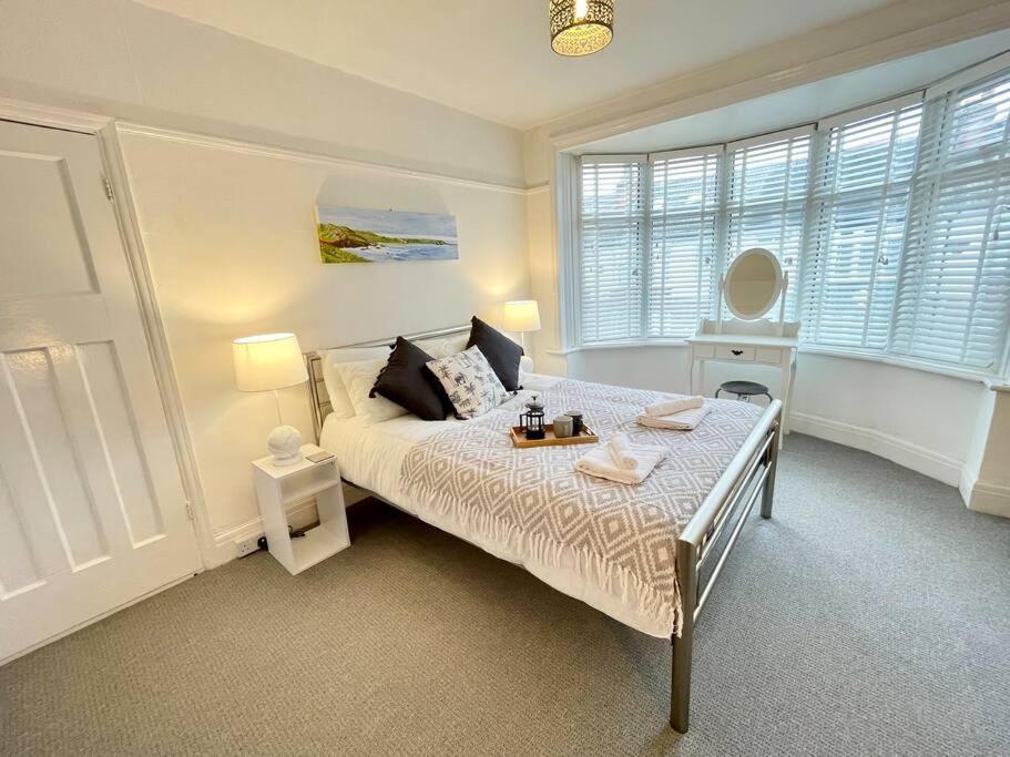 Portsmouth 3 Bedroom Getaway, Sleeps 6 Eksteriør billede