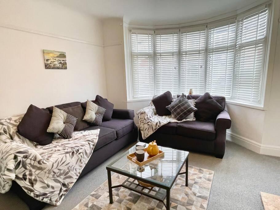 Portsmouth 3 Bedroom Getaway, Sleeps 6 Eksteriør billede