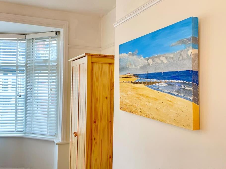 Portsmouth 3 Bedroom Getaway, Sleeps 6 Eksteriør billede